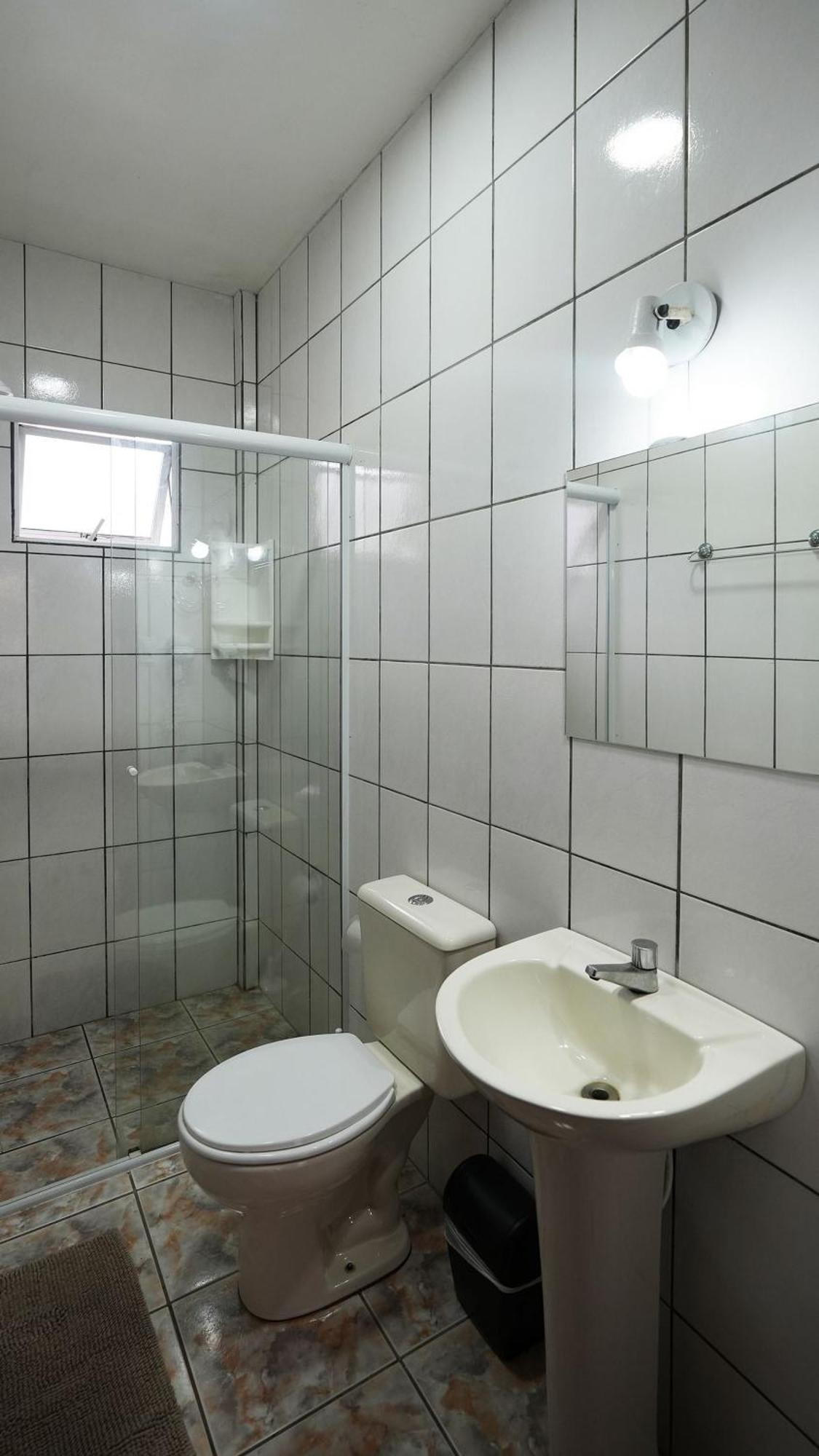 Residencial Adolfo - Mestre Naro 봄비나스 외부 사진