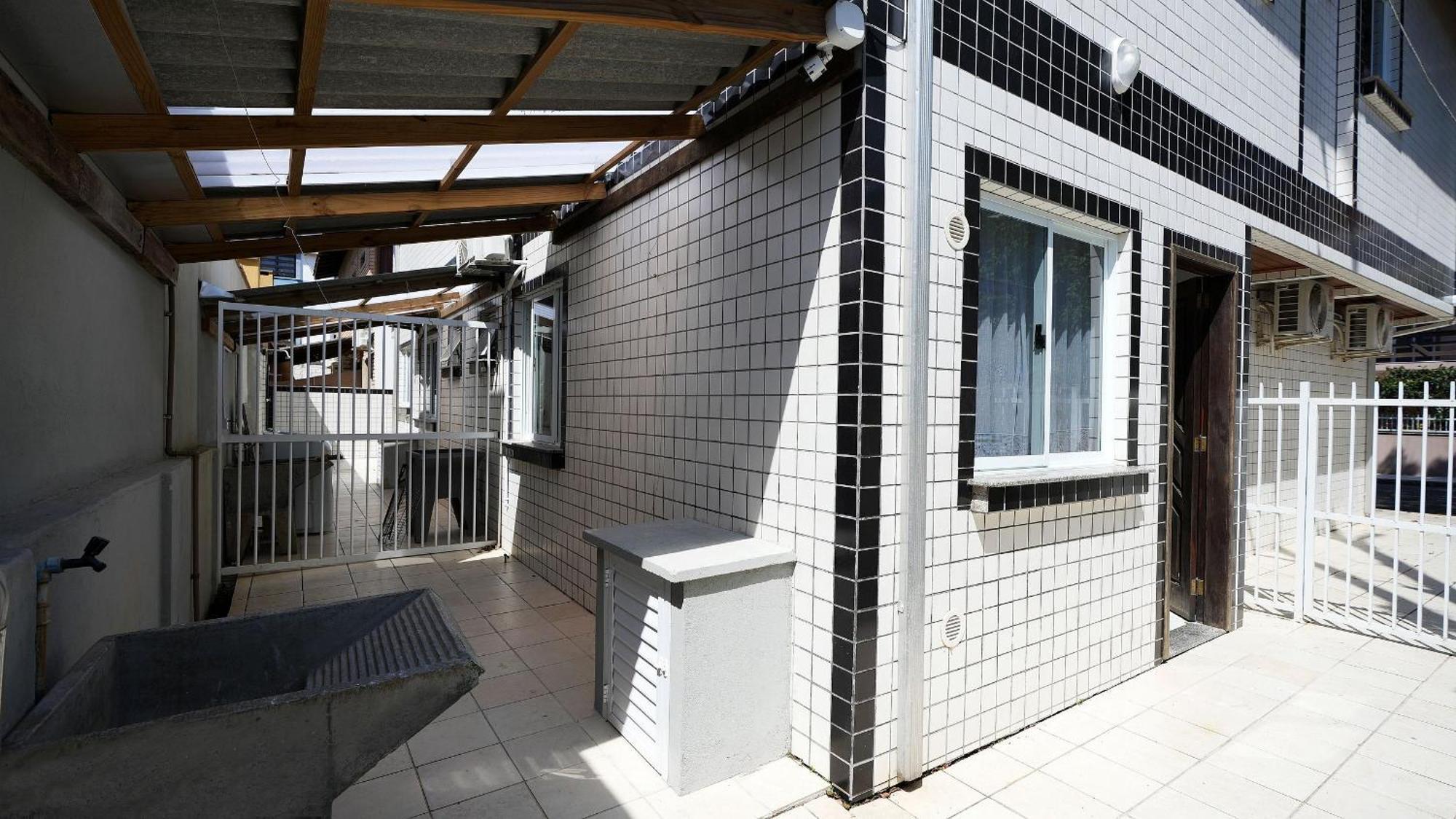 Residencial Adolfo - Mestre Naro 봄비나스 외부 사진