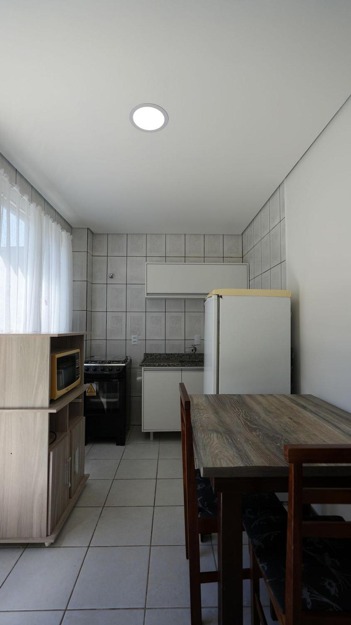 Residencial Adolfo - Mestre Naro 봄비나스 외부 사진