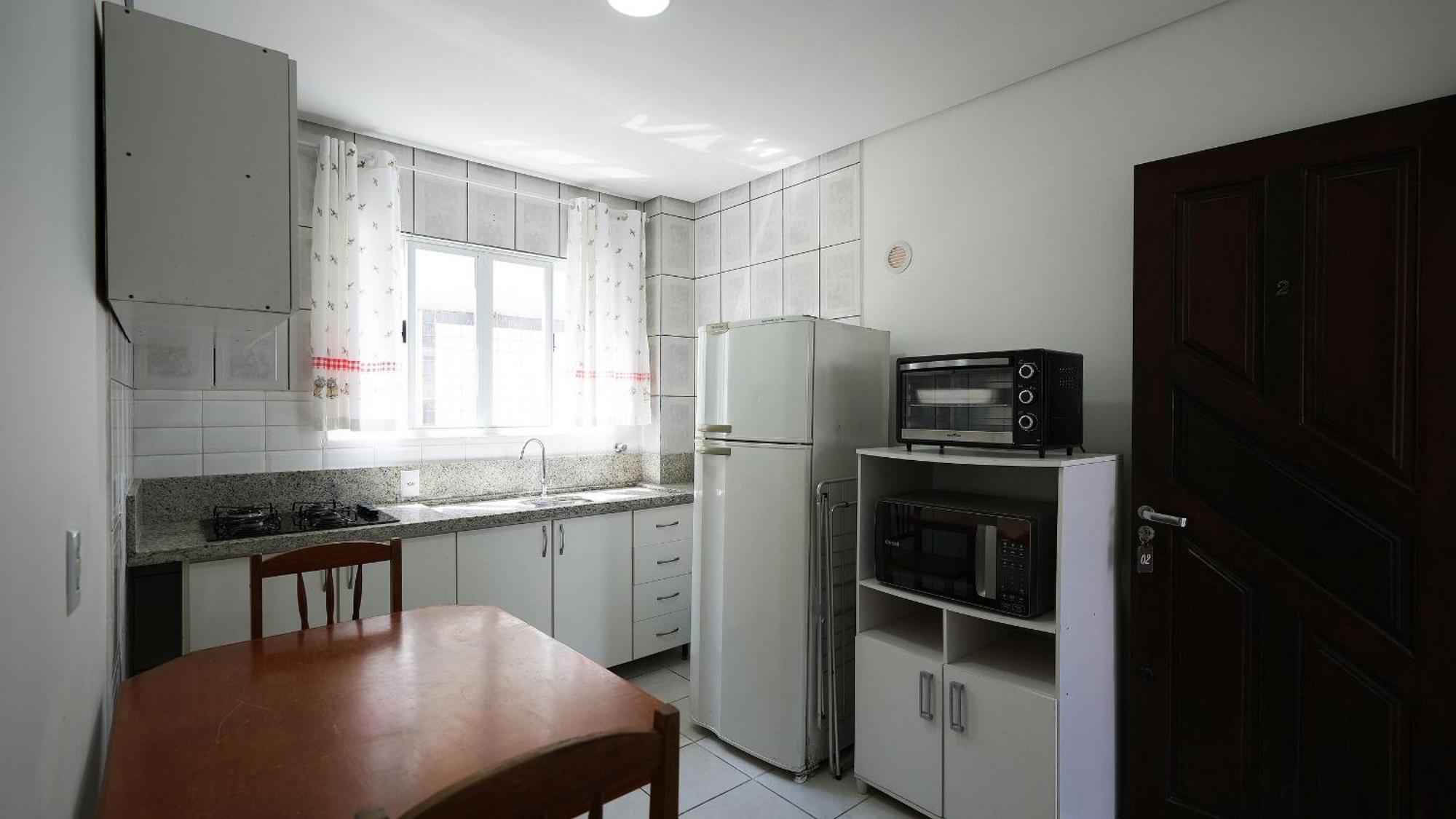 Residencial Adolfo - Mestre Naro 봄비나스 외부 사진