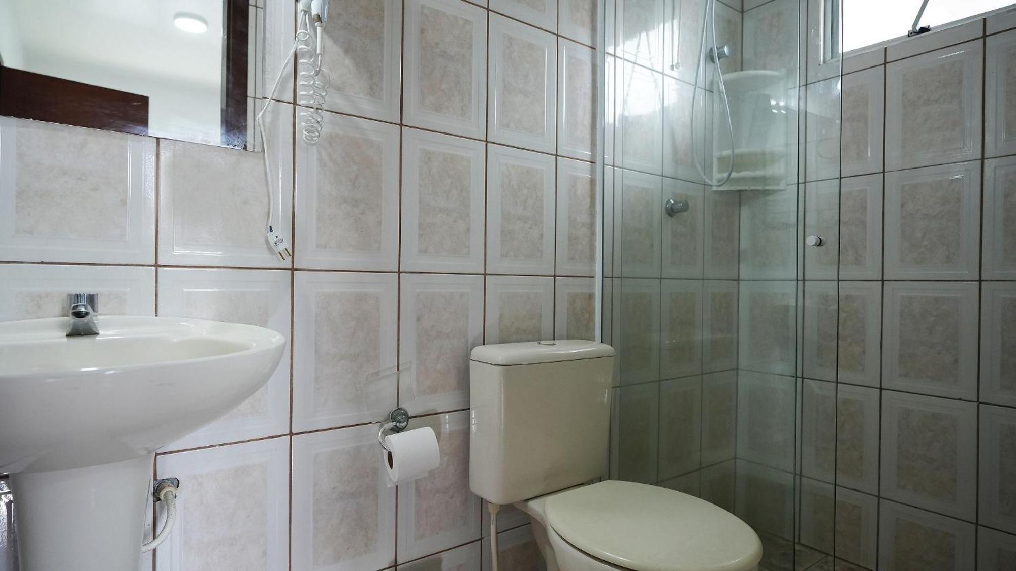 Residencial Adolfo - Mestre Naro 봄비나스 외부 사진
